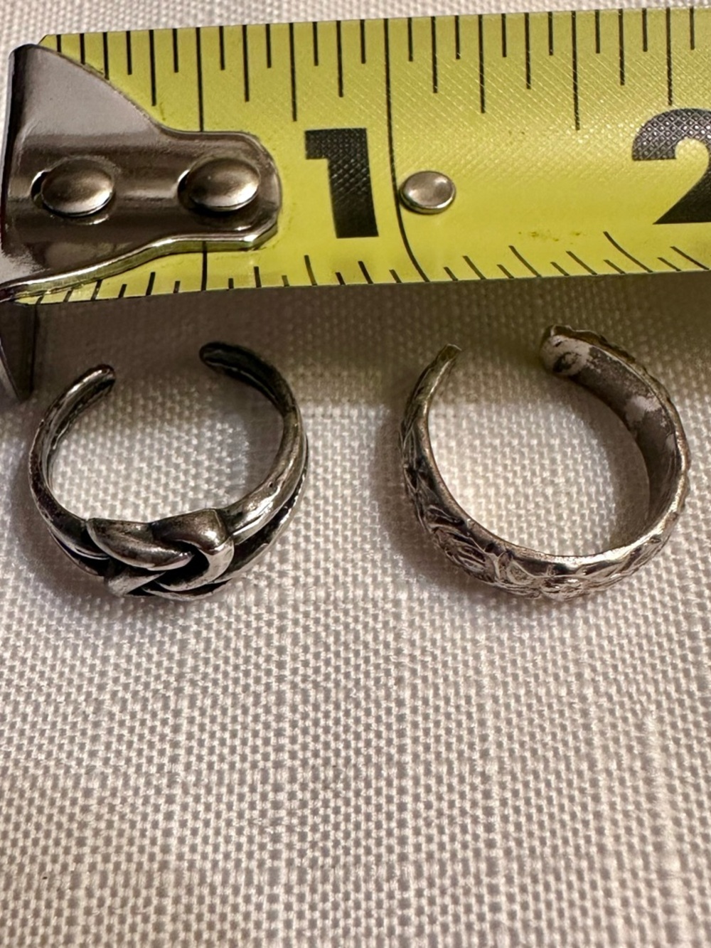 Two toe rings - Picture 4 of 4